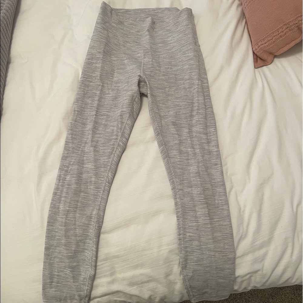 Lululemon Wunder Under High Rise Tight 25 inch Luxtreme.